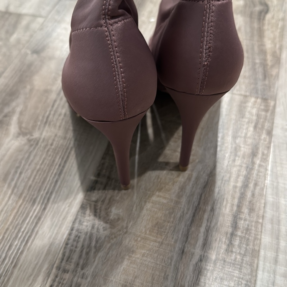 High knee boots - Picture 3 of 4
